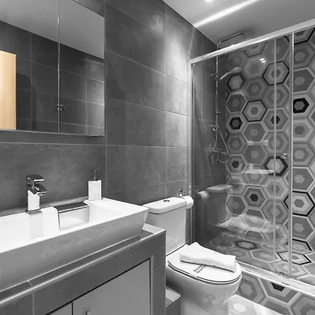 Apartment New Yorker, Nilie Hospitality Mgmt