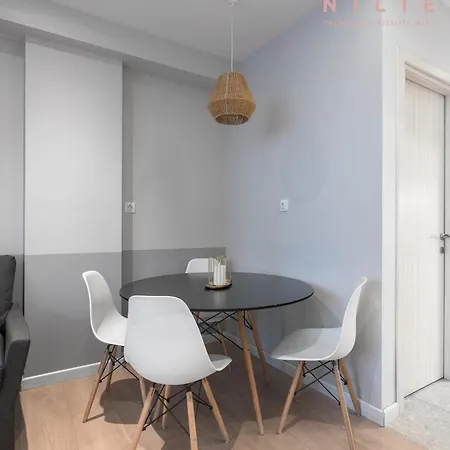 Apartment New Yorker, Nilie Hospitality Mgmt